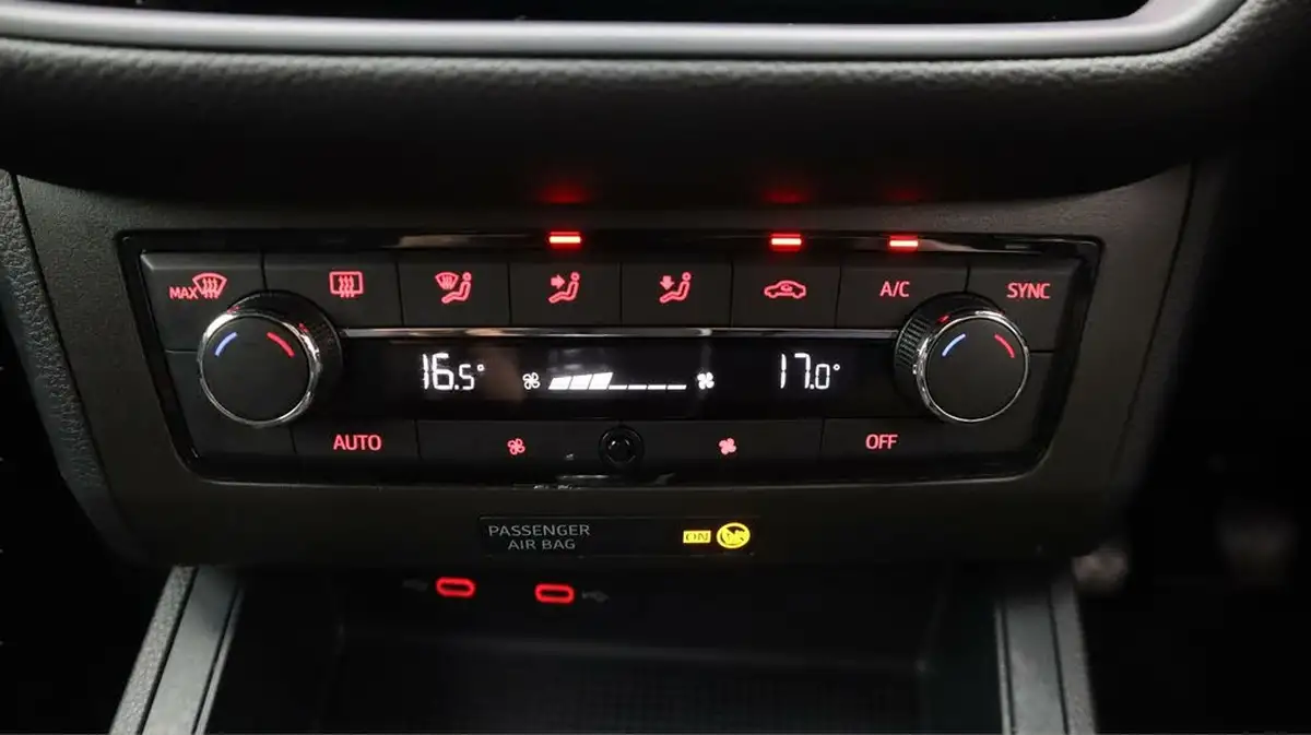 2021-seat-ibiza-10-tsi-fr-95ps-big-12