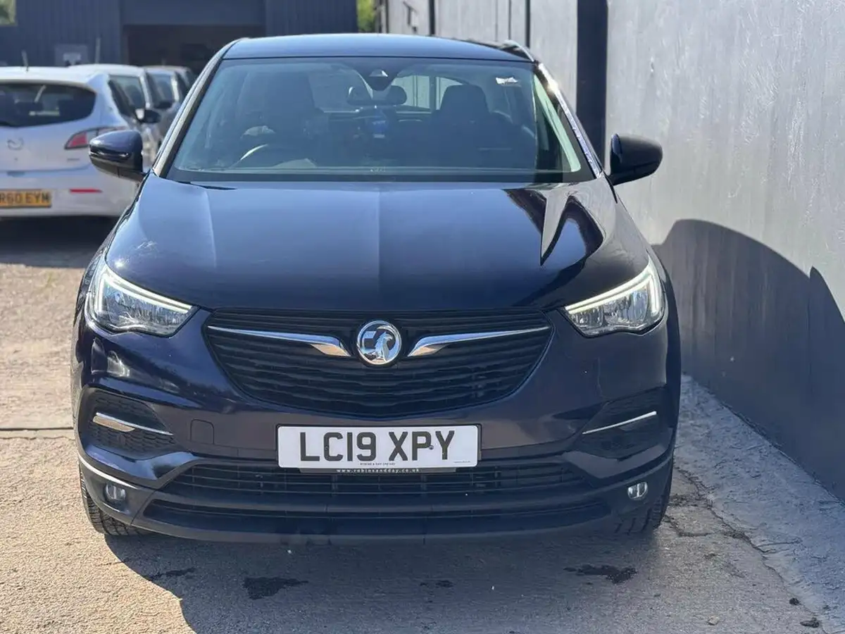 2019-vauxhall-grandland-x-12-se-ss-big-6