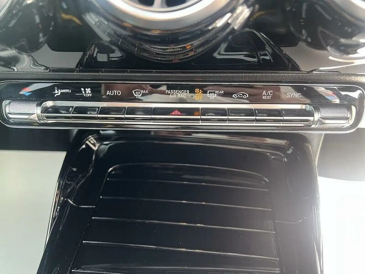 2020-mercedes-benz-a-class-20-a45-s-amg-big-50