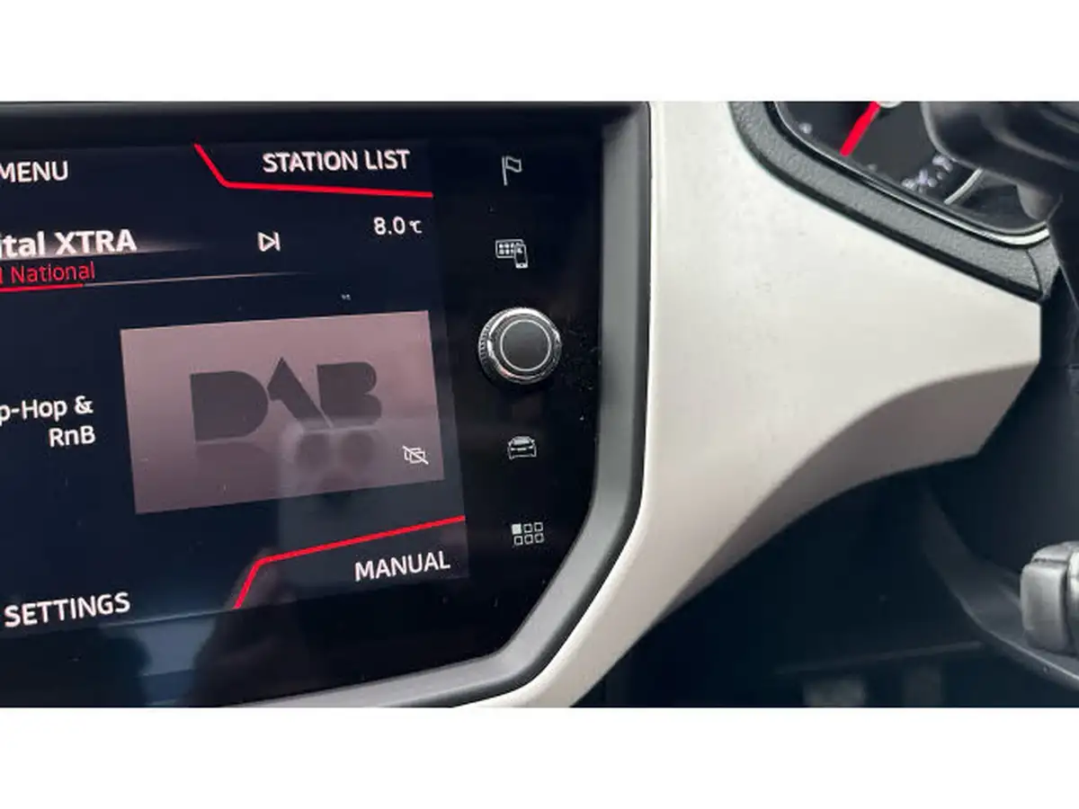 2019-seat-arona-10-tsi-xcellence-big-31
