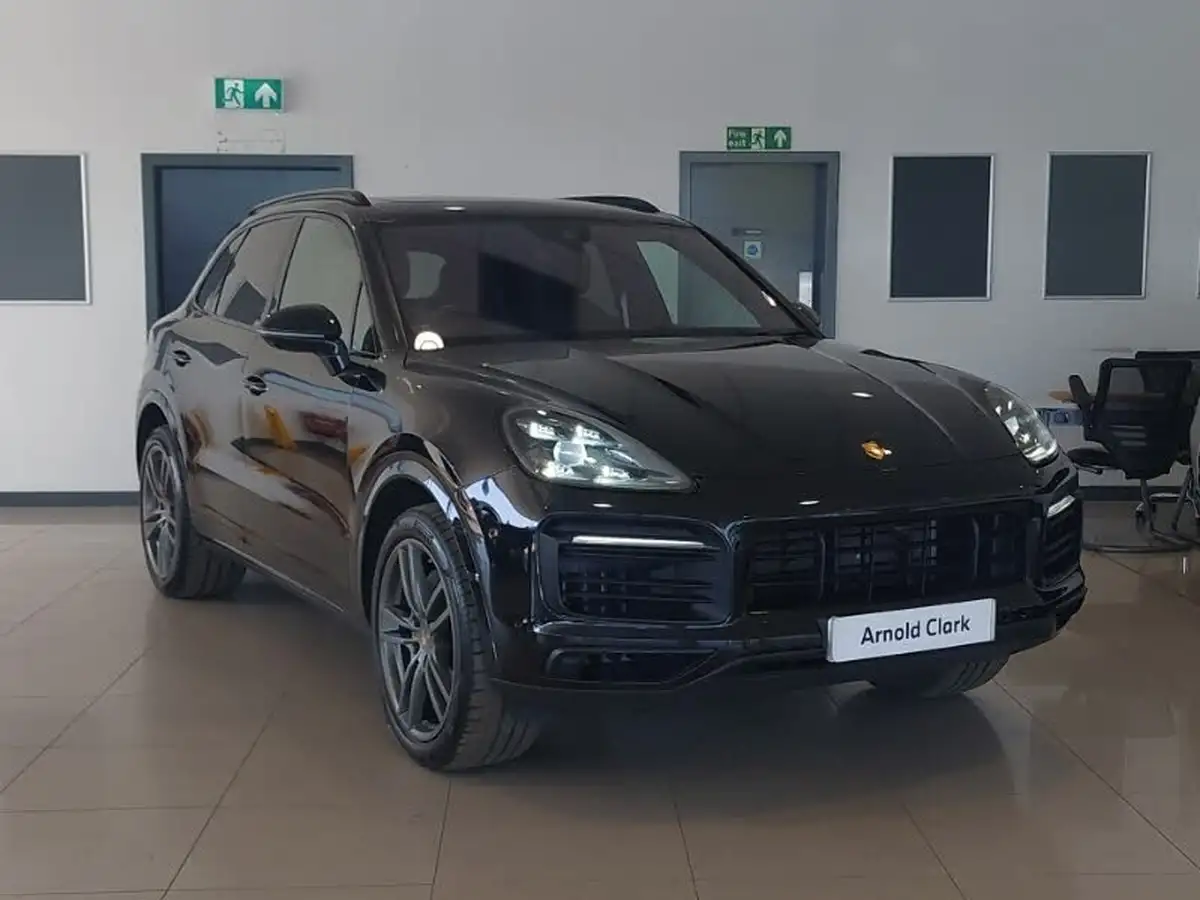 2022-porsche-cayenne-30-v6-platinum-edition-station-wagon-big-0