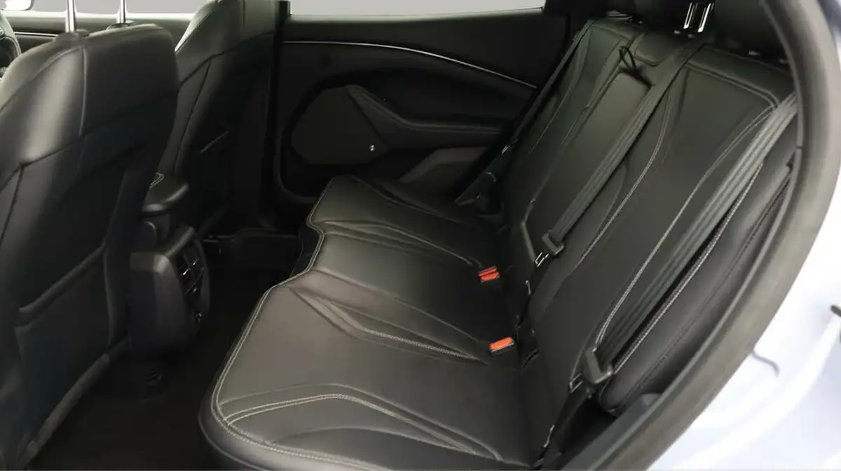 2022-ford-mustang-mach-e-e-extended-range-294ps-big-15