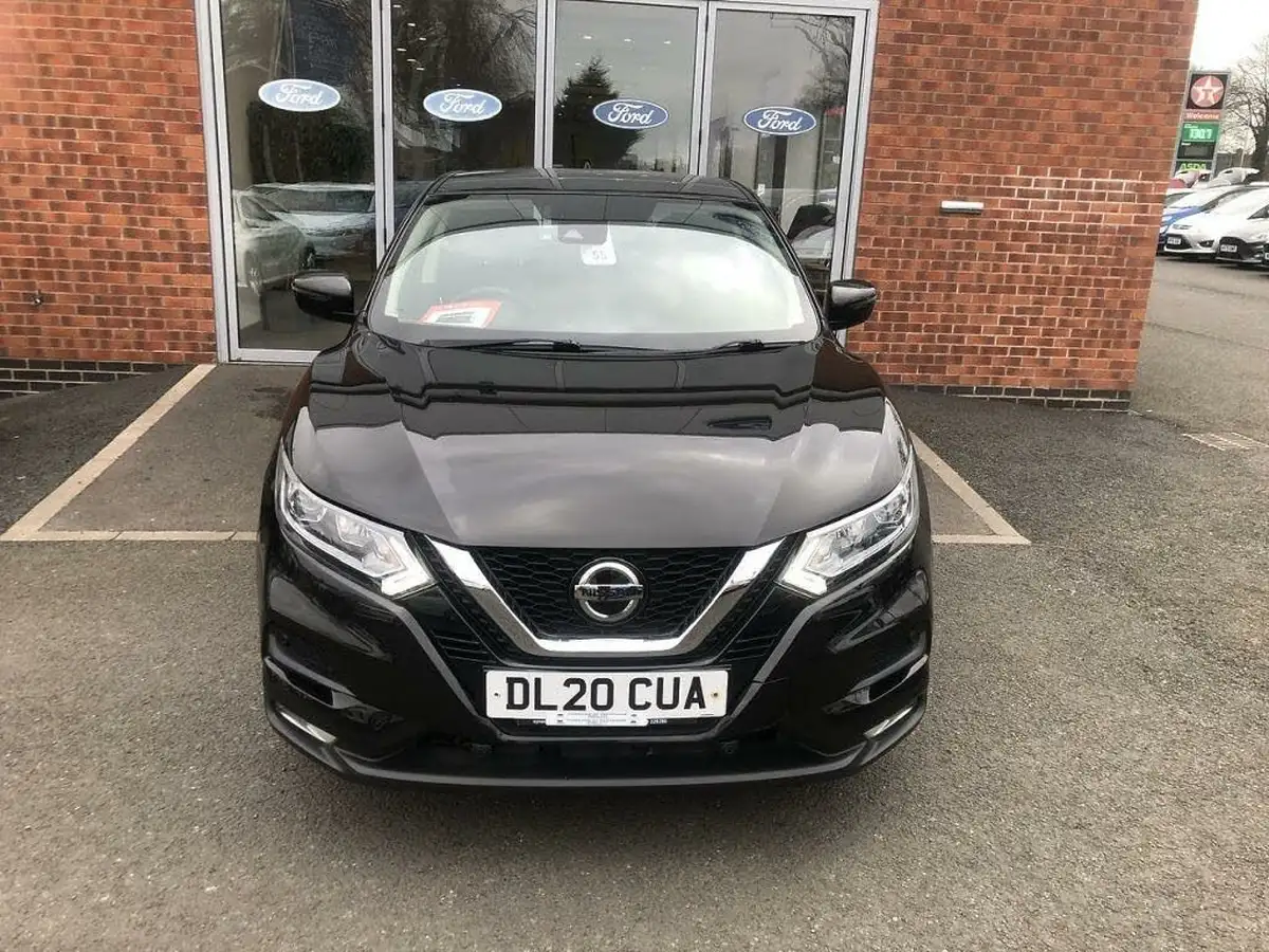 2020-nissan-qashqai-15dci-acenta-premium-17in-alloys-dct-big-1