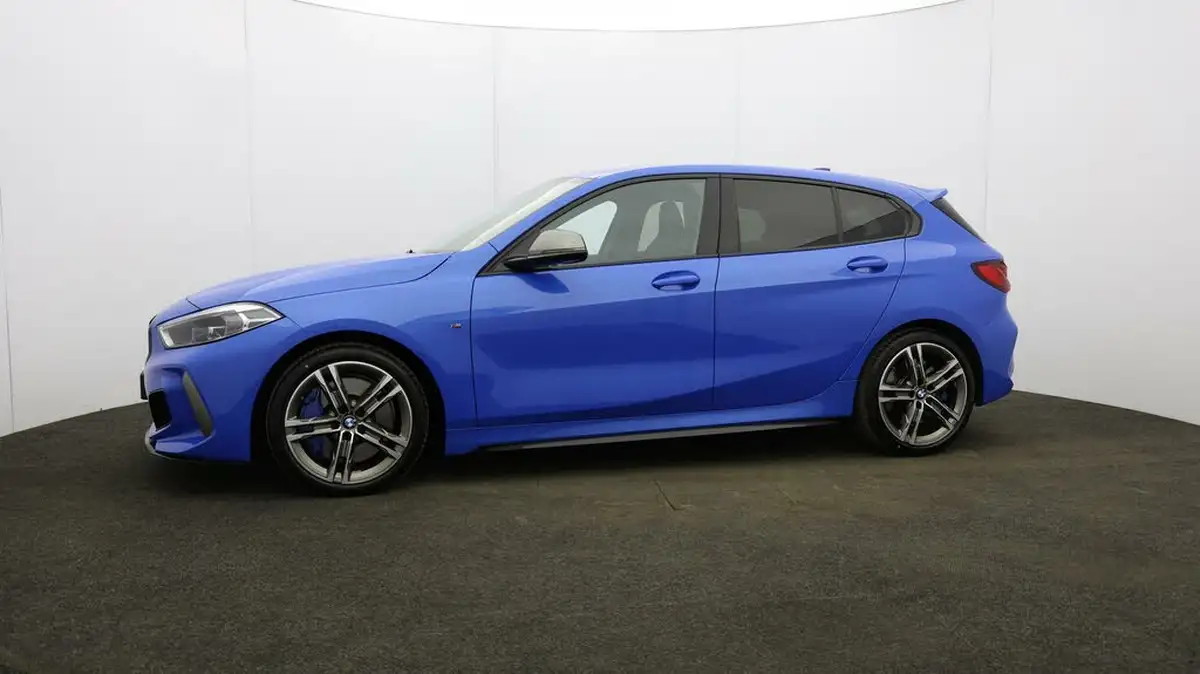 2021-bmw-1-series-20-m135i-xdrive-big-33