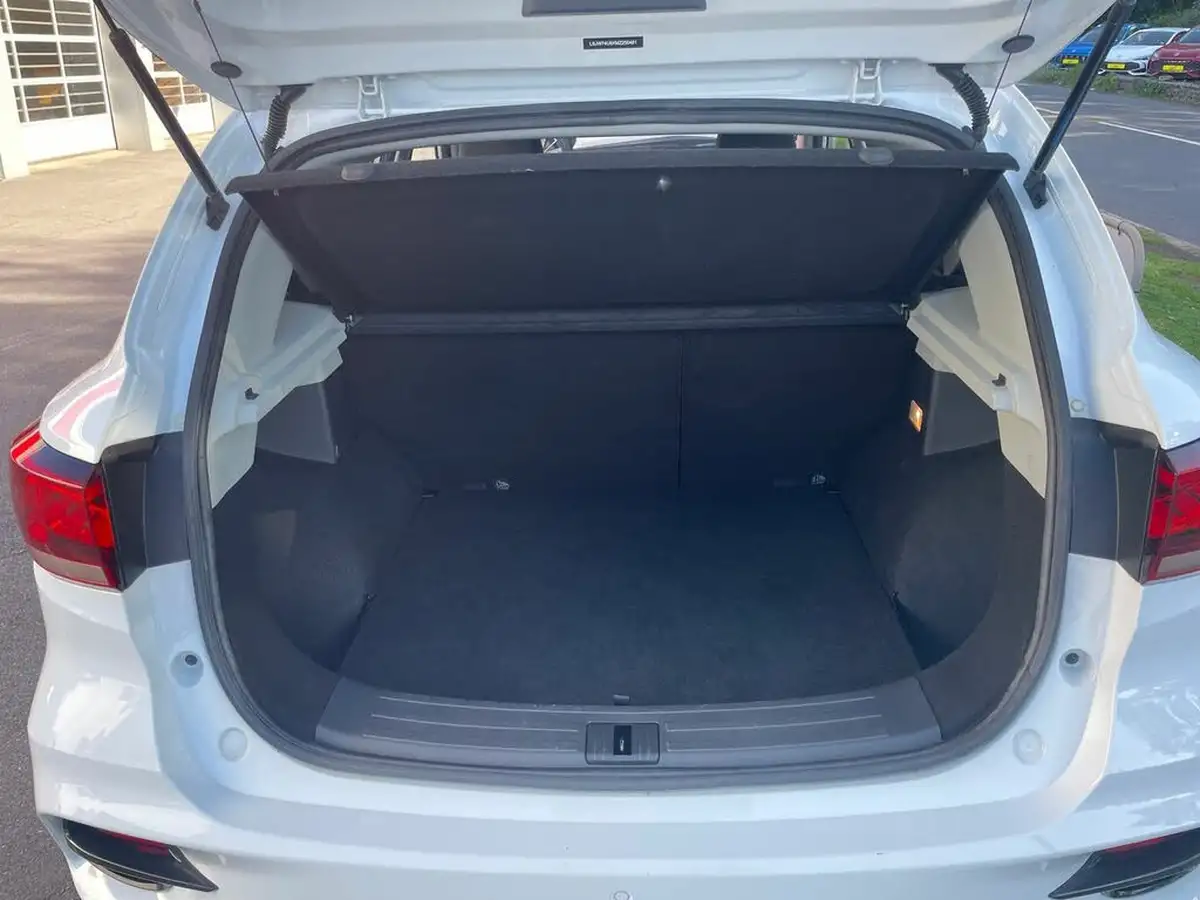 2022-mg-zs-suv-15-vti-tech-excite-big-11