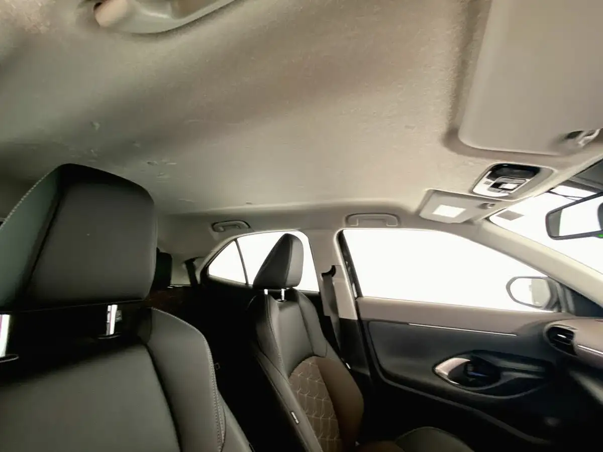2022-toyota-yaris-cross-15-vvt-i-excel-awd-i-big-23