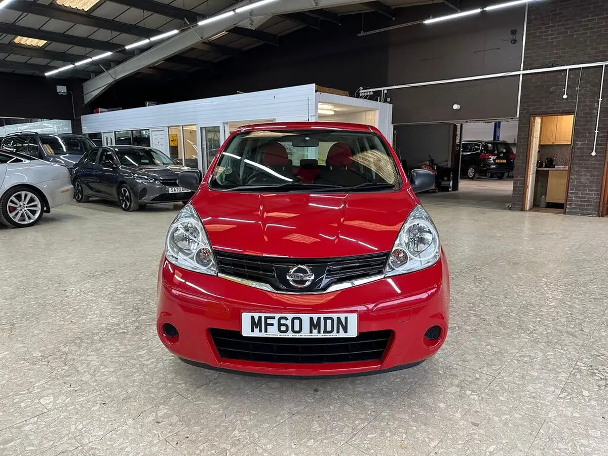 2010-nissan-note-16-visia-auto-big-1