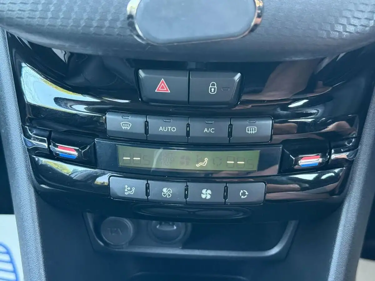 2019-peugeot-2008-suv-15-bluehdi-allure-100bhp-big-19