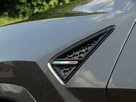 2019-lamborghini-urus-40-no-trim-small-11
