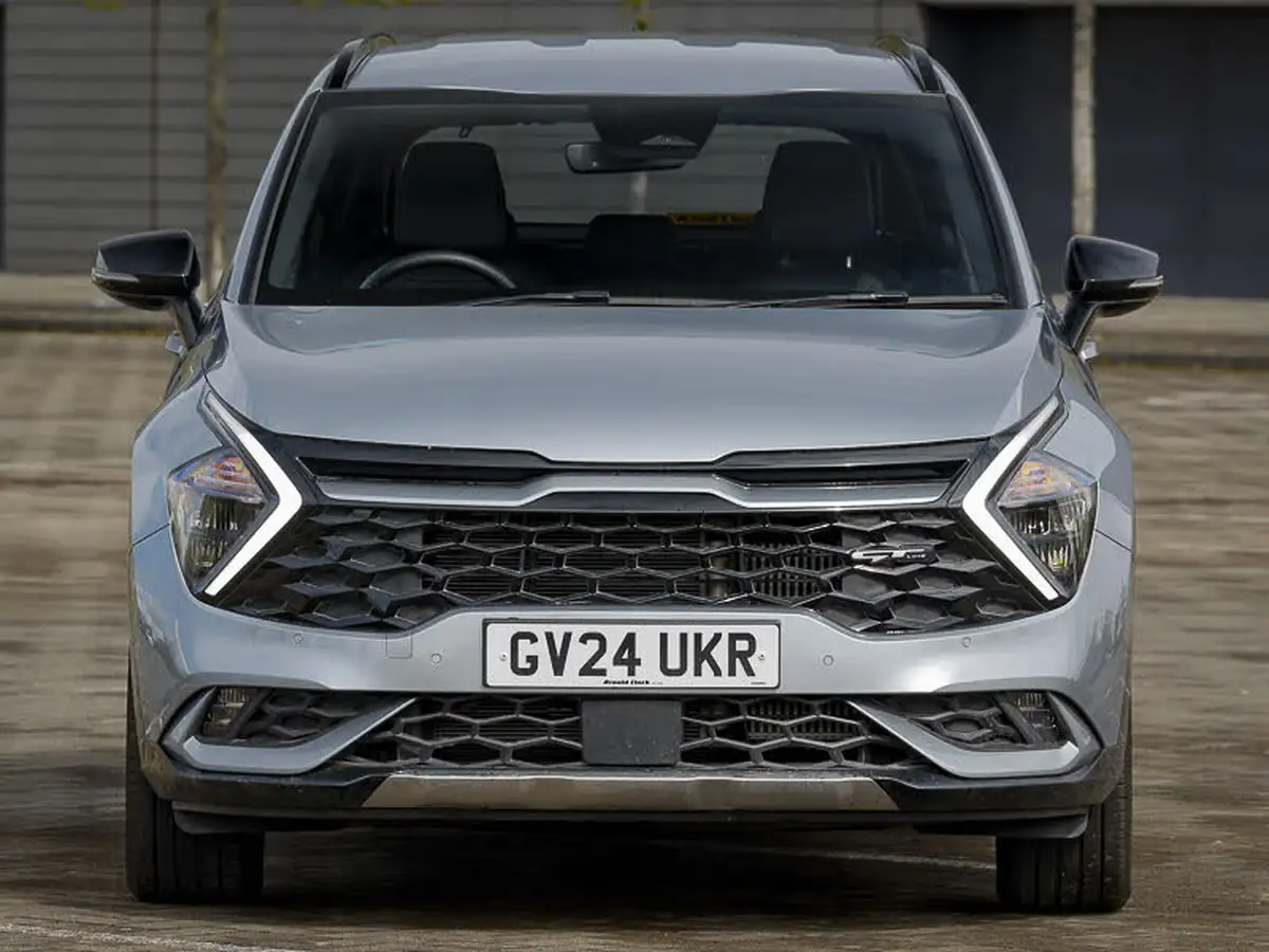 2024-kia-sportage-16-t-gdi-gt-line-157bhp-48v-big-7