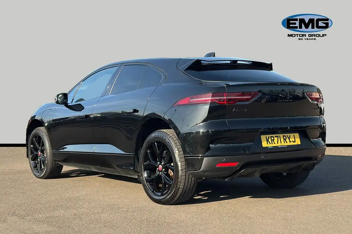 2021-jaguar-i-pace-ev400-black-big-4