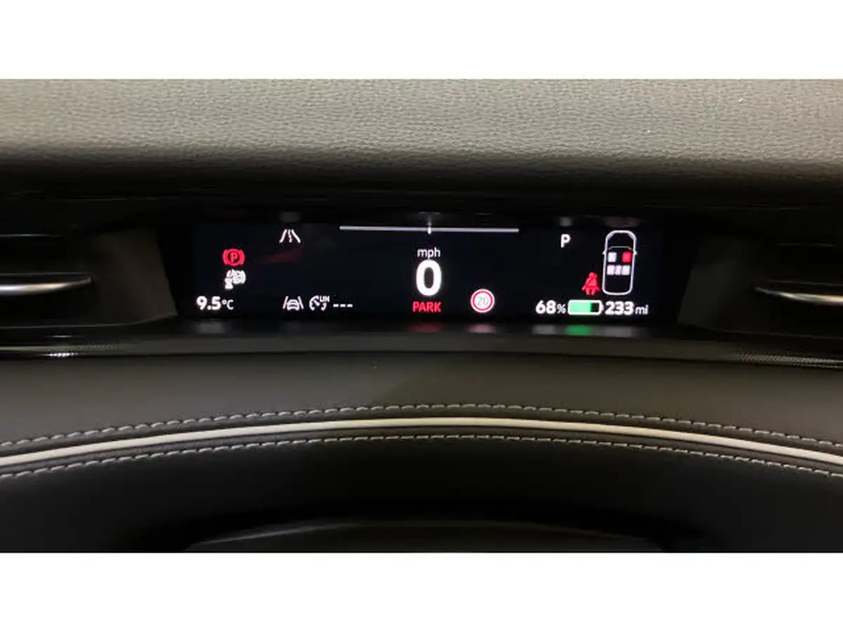 2025-volkswagen-id7-e-pro-match-interior-pack-tourer-big-10