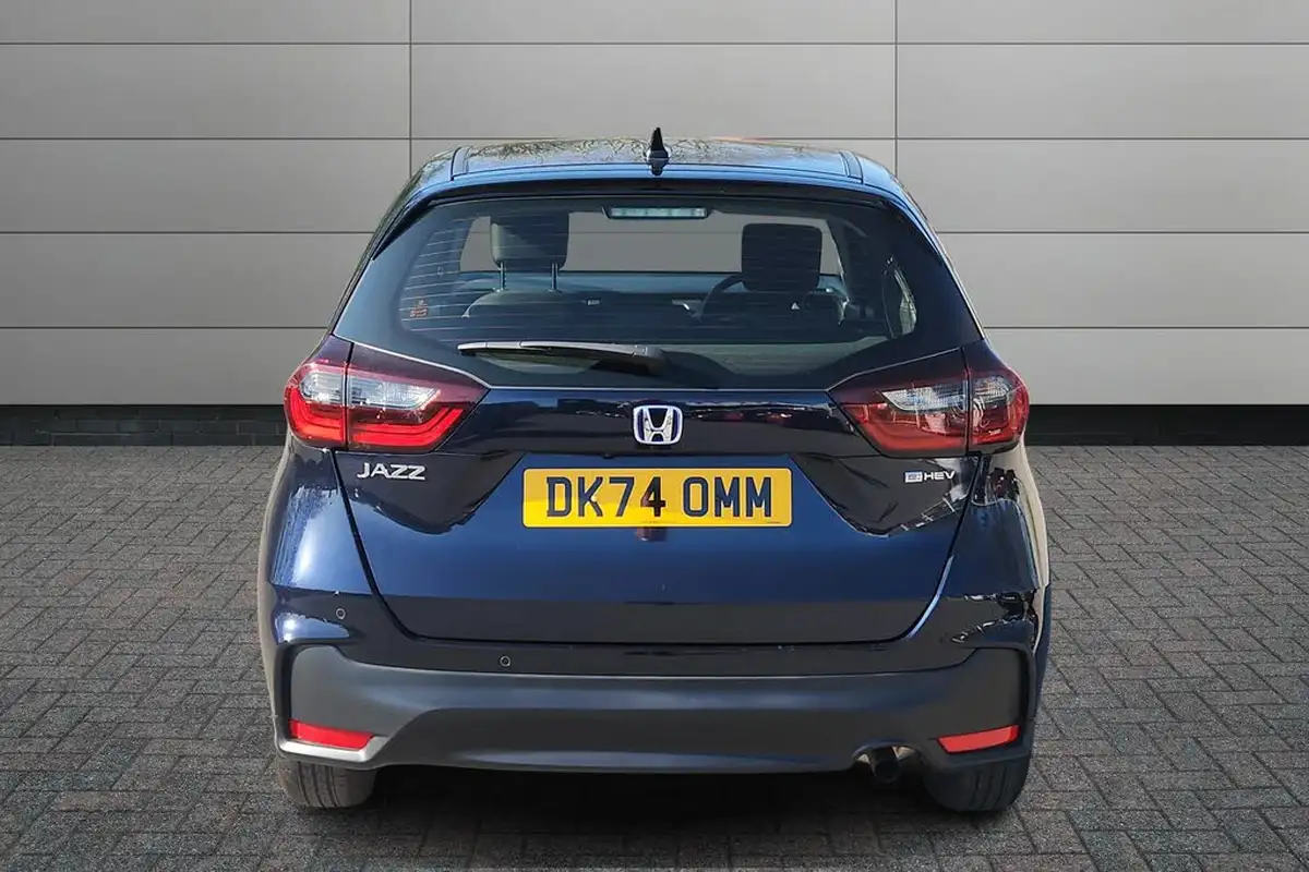 2024-honda-jazz-15-i-mmd-elegance-big-6