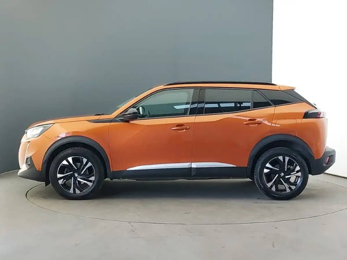2022-peugeot-2008-suv-12-puretech-allure-premium-100bhp-big-3