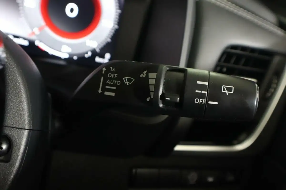 2023-nissan-qashqai-13-dig-t-n-connecta-160ps-auto-big-16