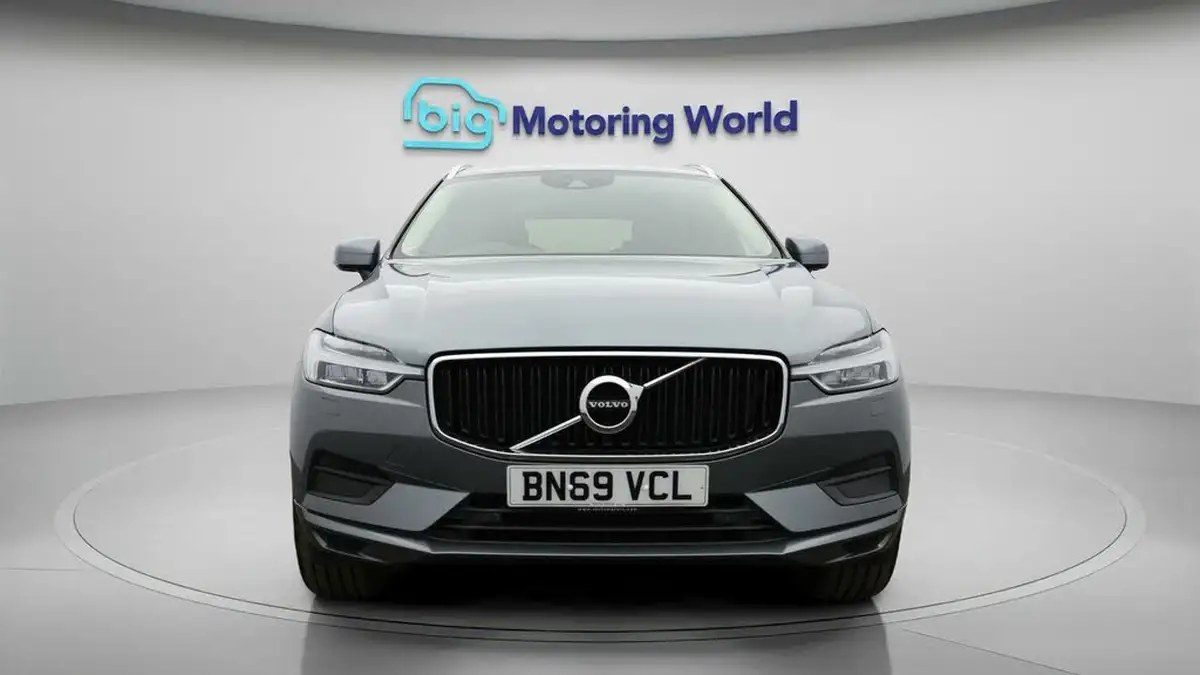 2019-volvo-xc60-20-t4-edition-big-1