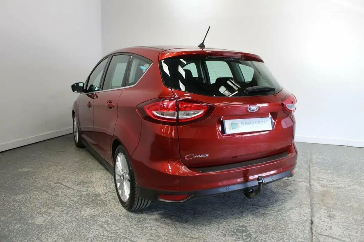 2017-ford-c-max-20tdci-titanium-big-6