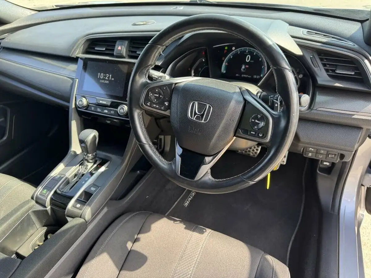 2017-honda-civic-10-vtec-turbo-sr-cvt-big-10