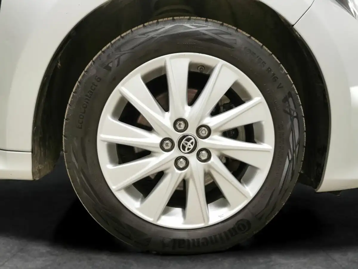 2021-toyota-yaris-15-vvt-i-icon-114bhp-hybrid-1490cc-e-cvt-big-27
