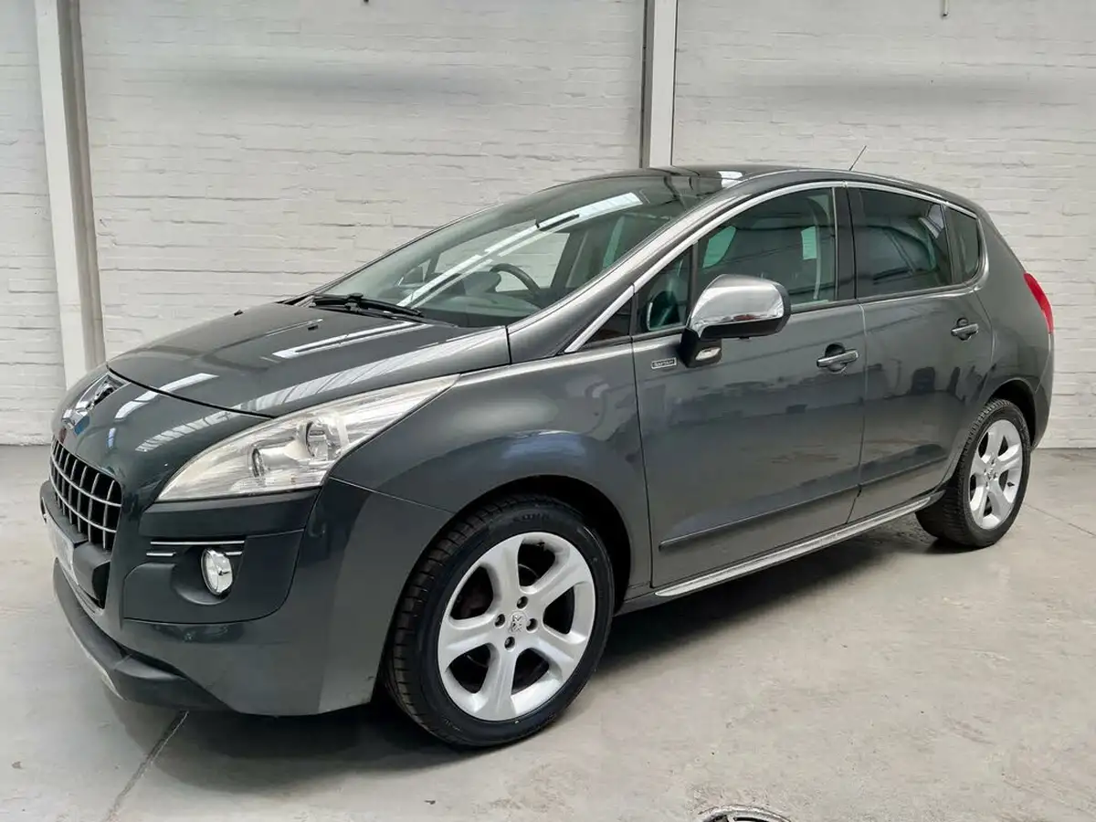 2012-peugeot-3008-crossover-16td-sportium-big-5