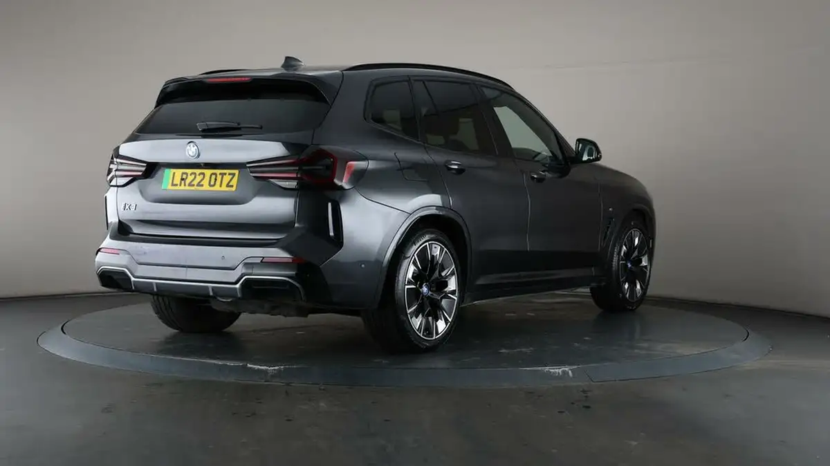 2022-bmw-ix3-e-m-sport-pro-big-68