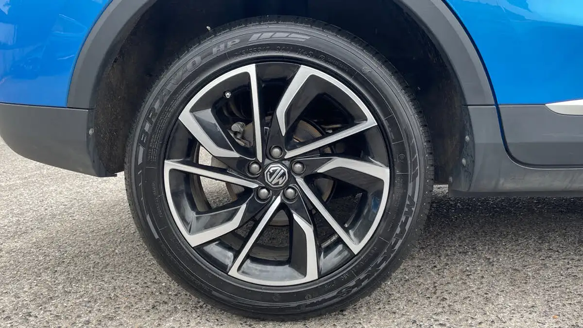 2024-mg-zs-suv-15-vti-tech-exclusive-big-18