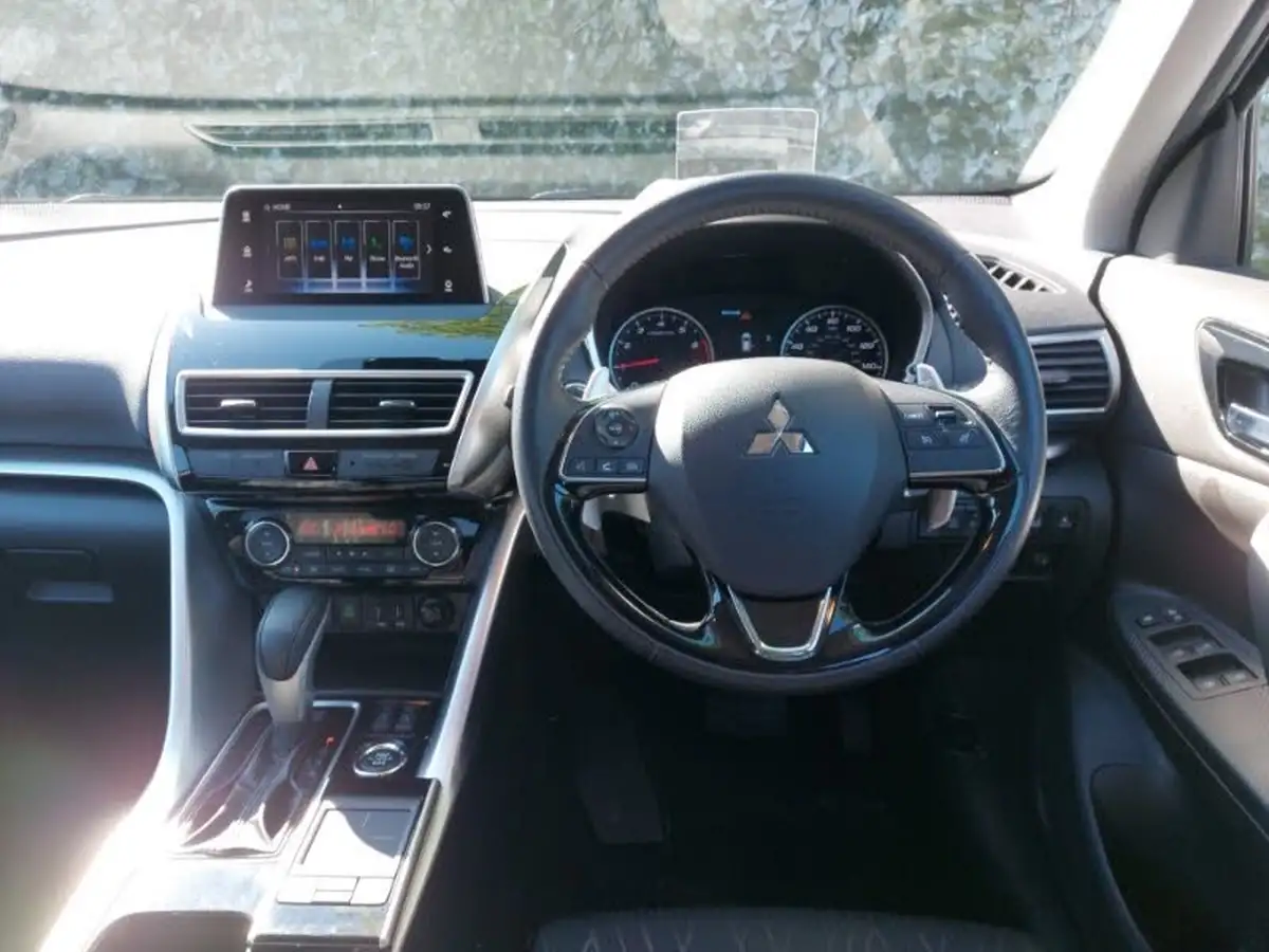 2020-mitsubishi-eclipse-cross-15-3-4wd-auto-big-6