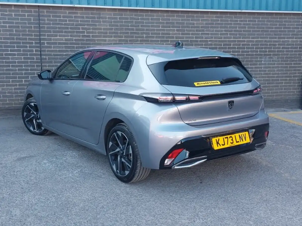 2024-peugeot-308-12-puretech-allure-130ps-ss-eat8-big-1