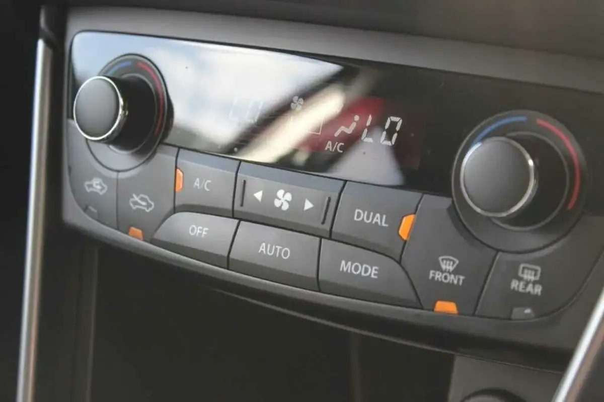 2023-suzuki-s-cross-14-boosterjet-motion-big-37