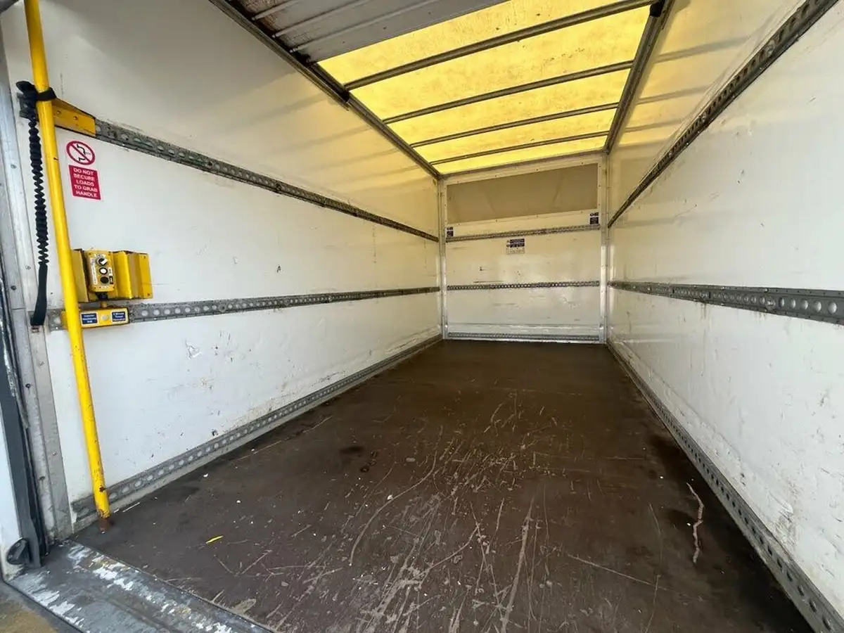 2021-mercedes-benz-sprinter-21cdi-314-l3h1-3-way-tipper-eco-gear-360-big-40
