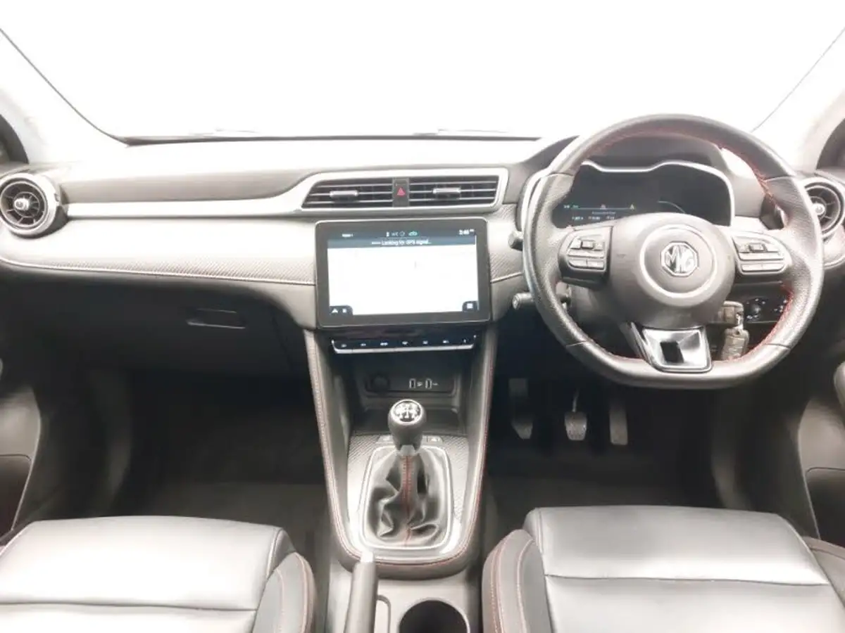 2022-mg-zs-suv-15-vti-tech-exclusive-big-2