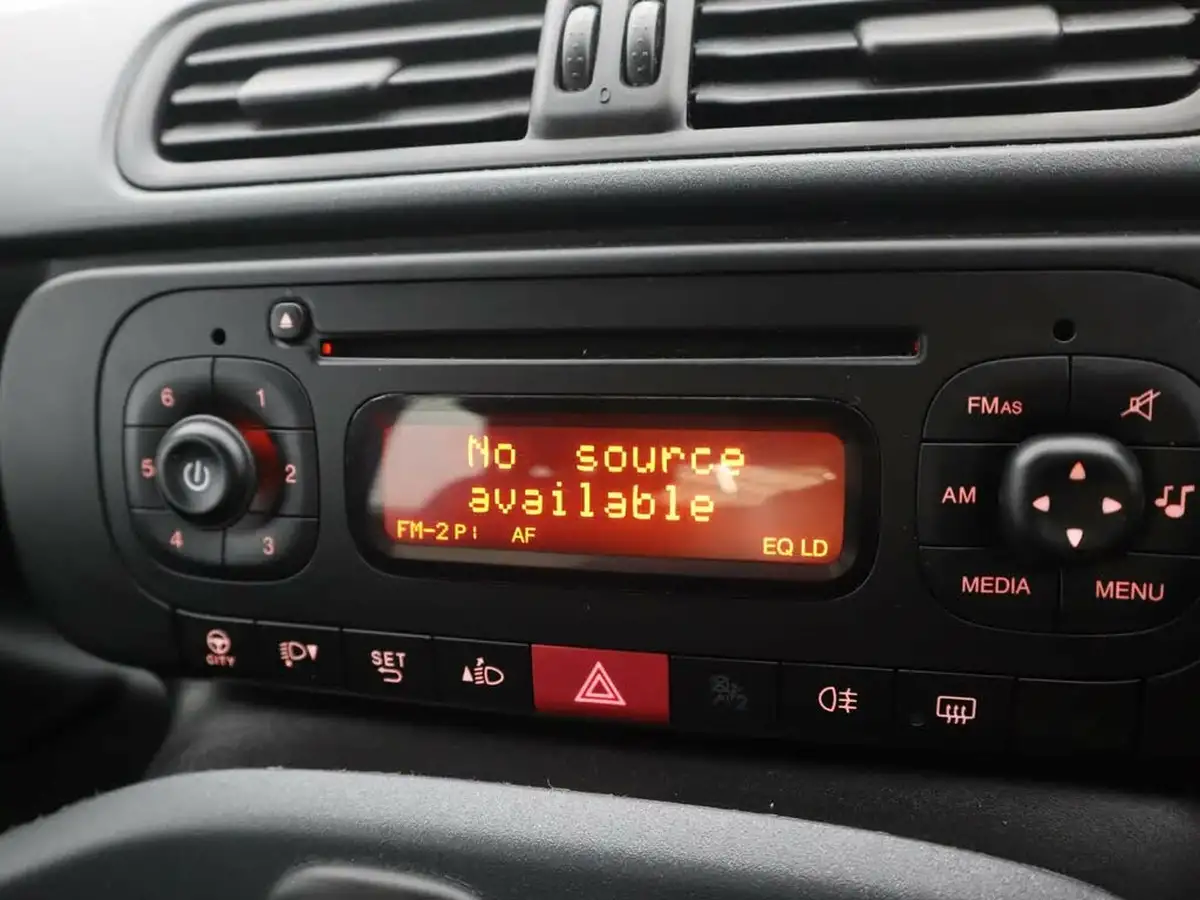 2018-fiat-panda-12-easy-big-20