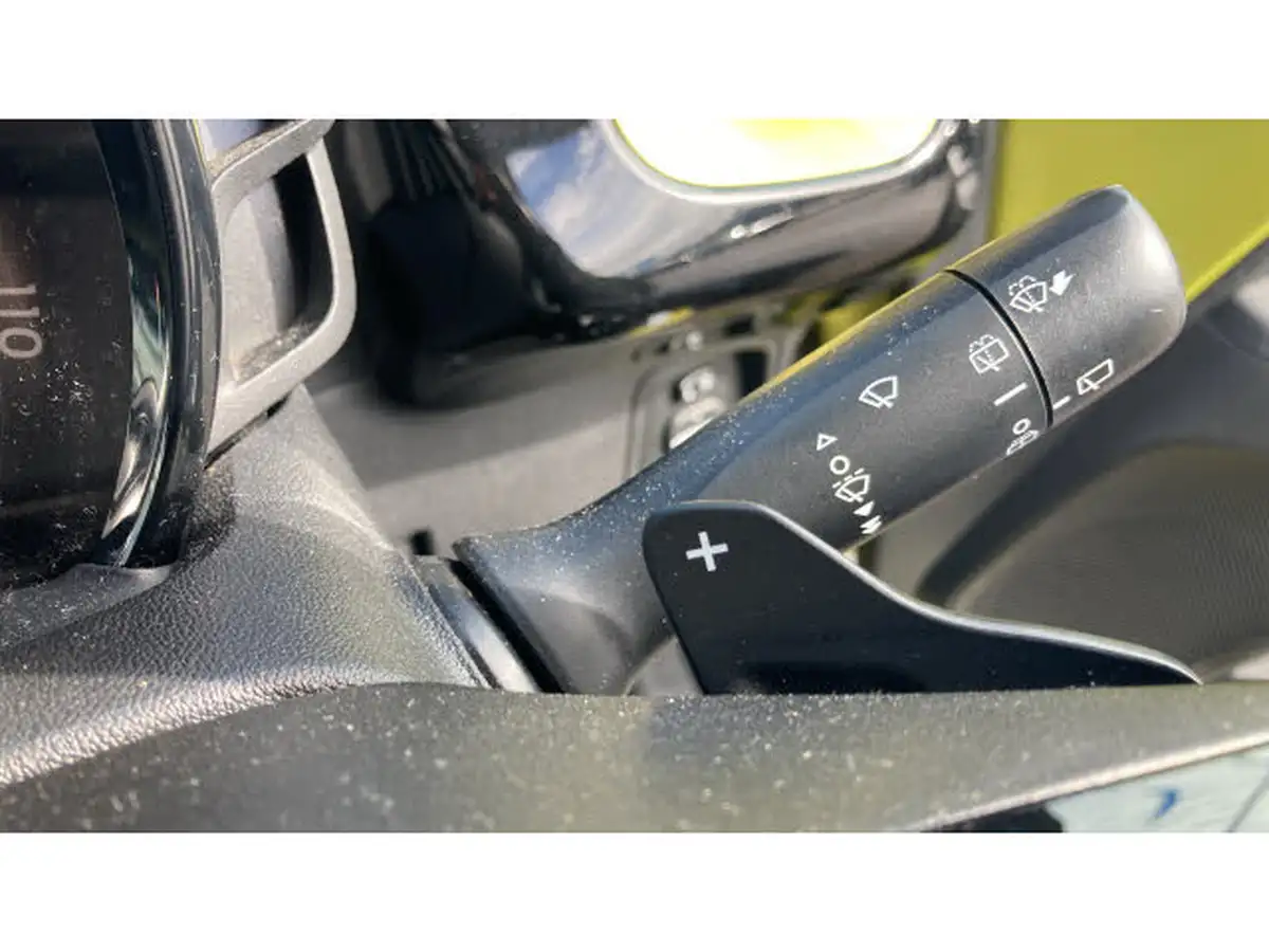 2019-peugeot-108-10-collection-hatchback-2-tronic-big-24