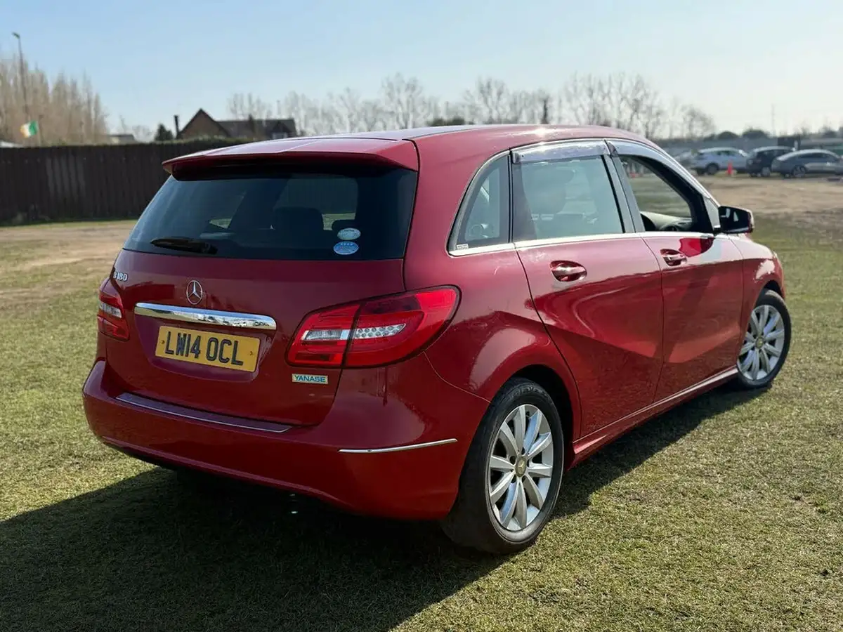 2014-mercedes-benz-b-class-big-11