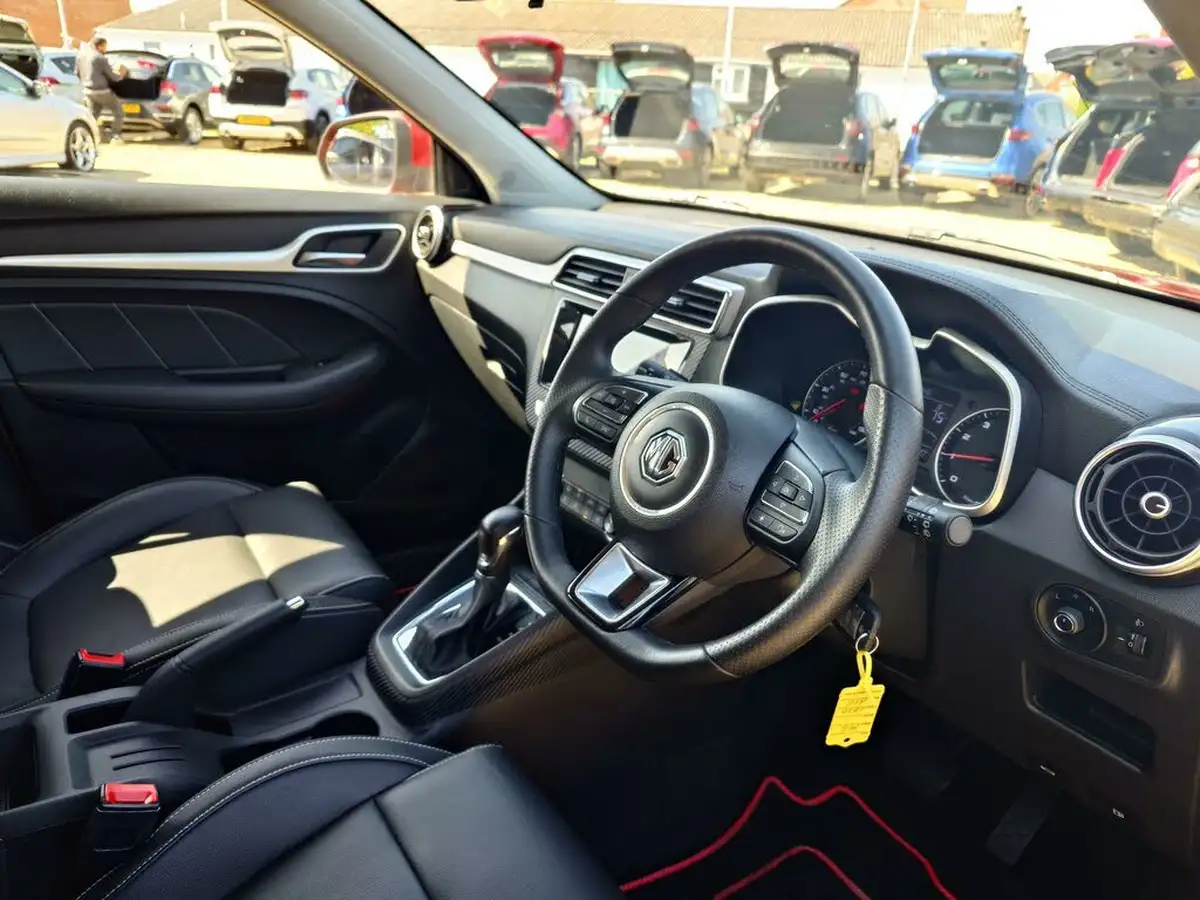2020-mg-zs-suv-10t-gdi-exclusive-111ps-big-32