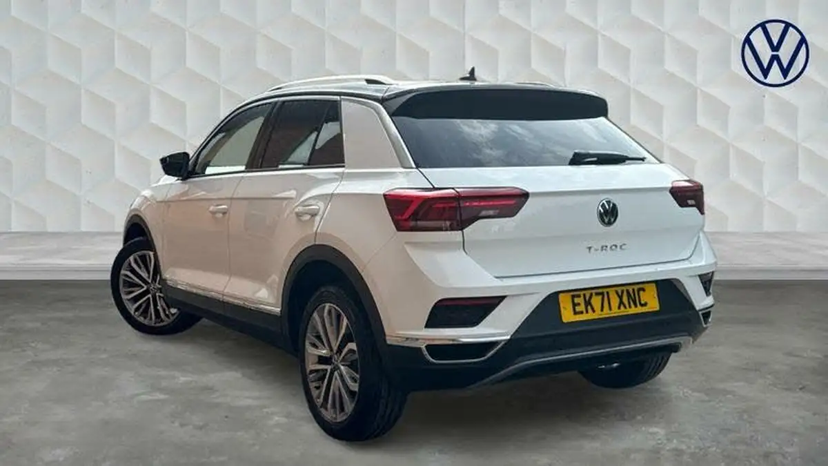 2021-volkswagen-t-roc-15-tsi-sel-dsg-big-2