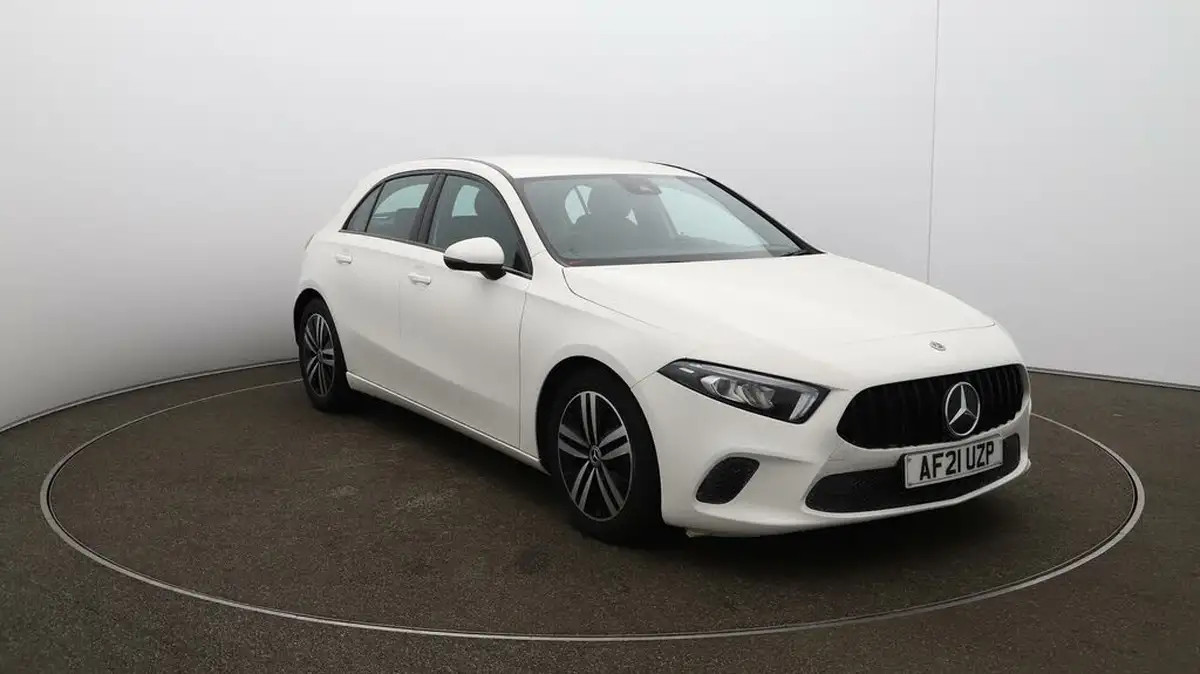 2021-mercedes-benz-a-class-15d-a180d-sport-hatchback-5d-7g-dct-big-41