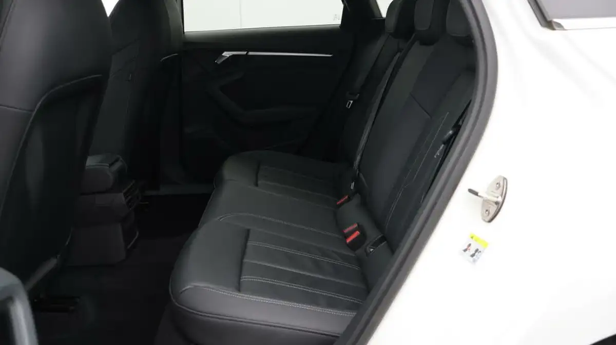 2022-audi-a3-15-35-tfsi-s-line-sportback-5d-tronic-big-16
