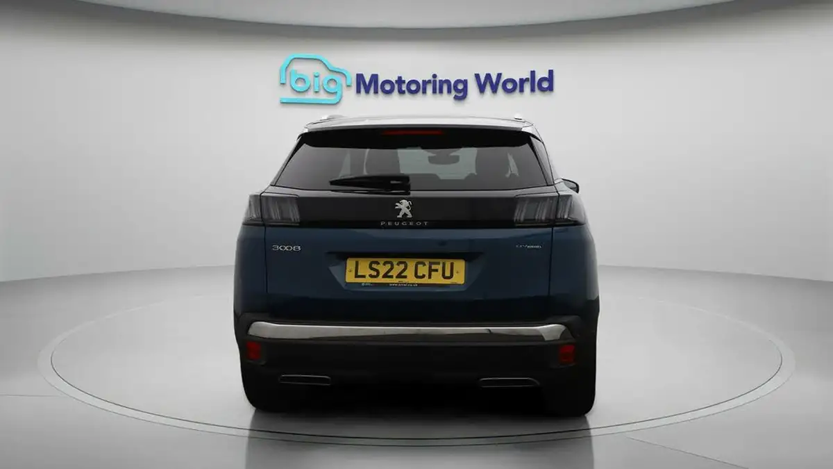 2022-peugeot-3008-suv-16-puretech-gt-225bhp-hybrid-e-eat8-big-6