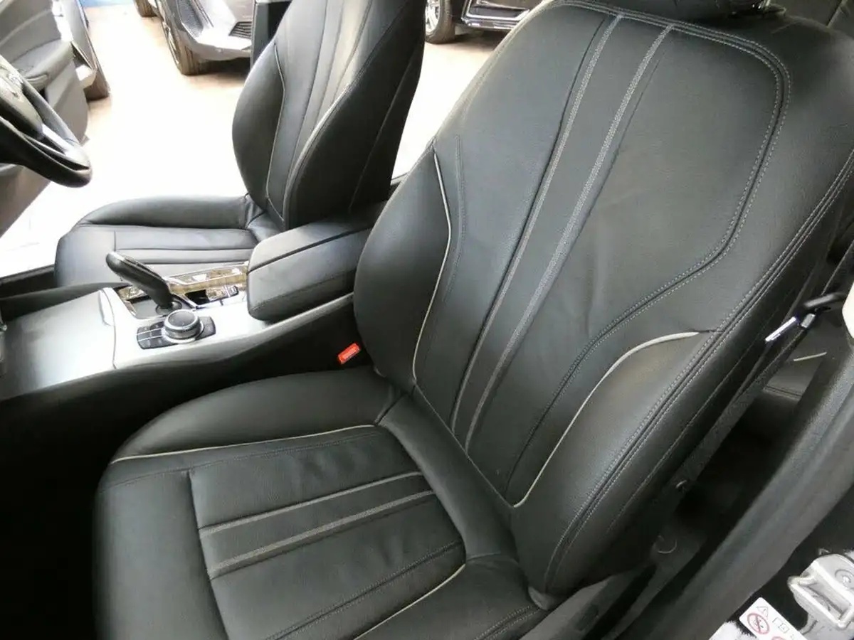2022-bmw-5-series-20-530e-se-touring-5d-big-71
