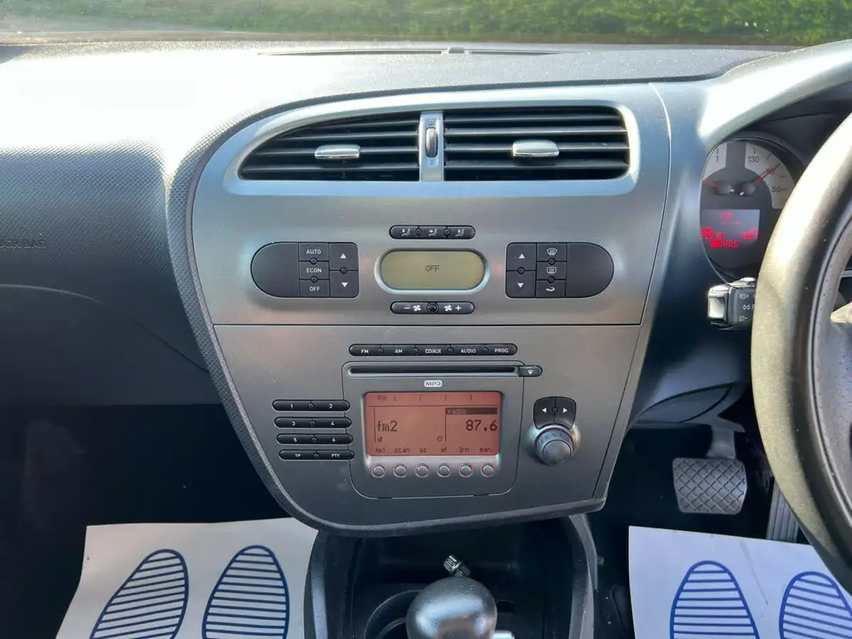 2007-seat-leon-20-fr-t-fsi-dsg-big-15