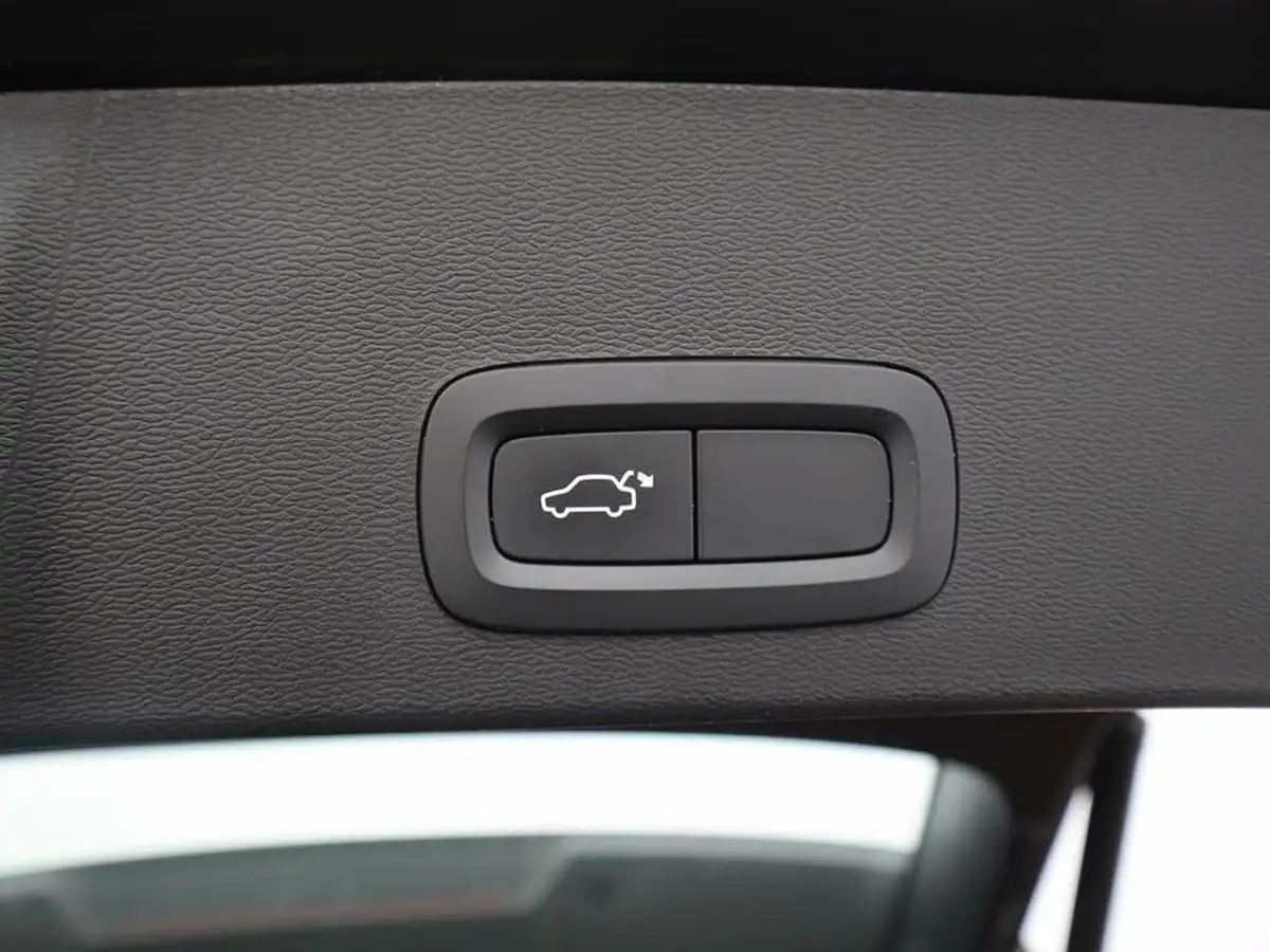 2022-volvo-xc40-15-t5-inscription-pro-big-6