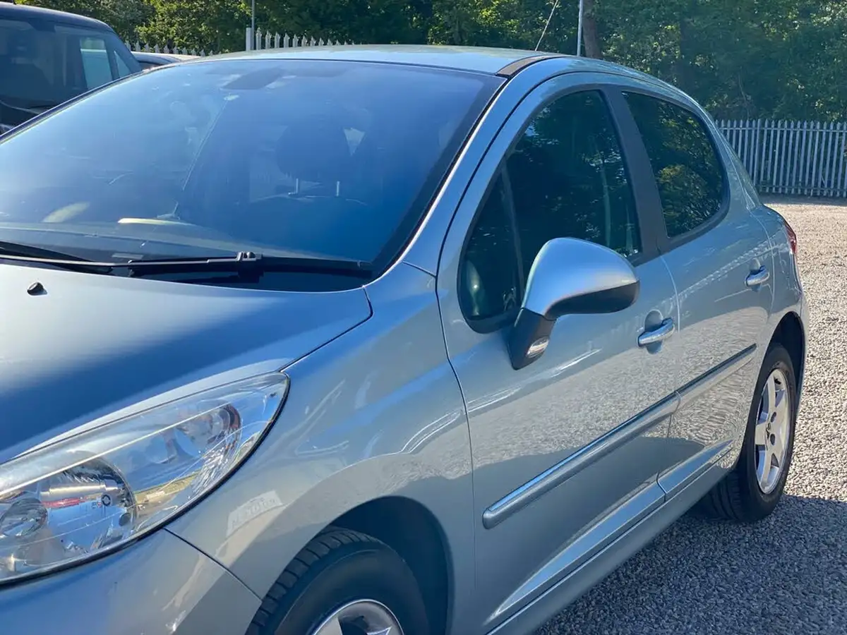 2010-peugeot-207-14-sport-vti-95-5d-1397cc-big-25