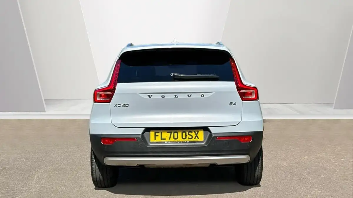 2020-volvo-xc40-20-b4-inscription-pro-big-6