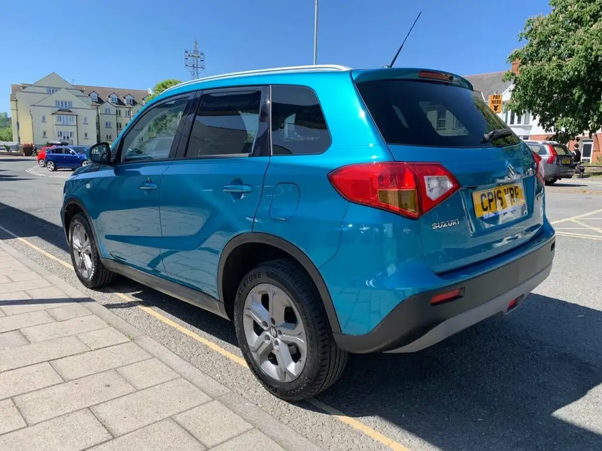 2016-suzuki-vitara-16-sz-t-big-3