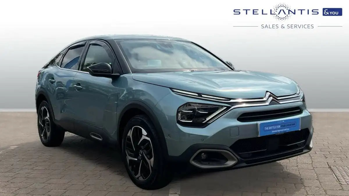 2022-citroen-c4-12-puretech-shine-plus-130ps-big-0