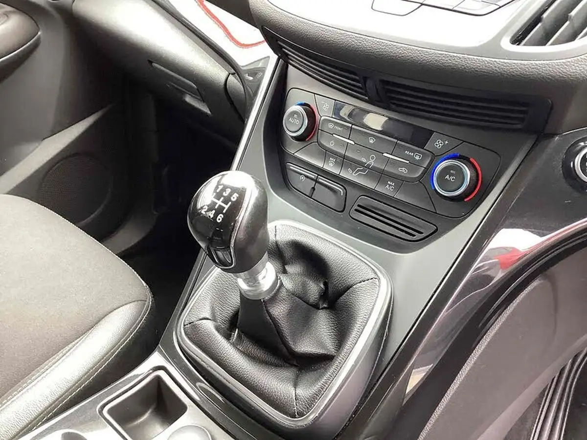 2019-ford-kuga-15tdci-titanium-edition-ss-big-33