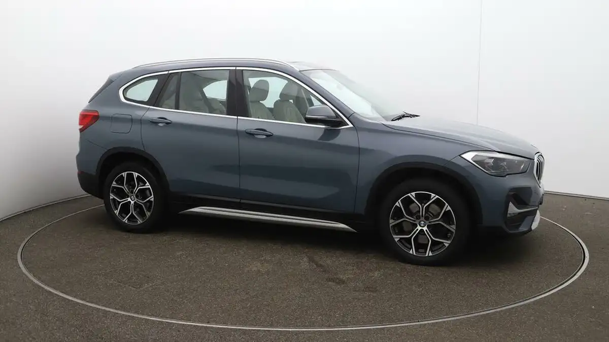2019-bmw-x1-20-xdrive20i-xline-big-39