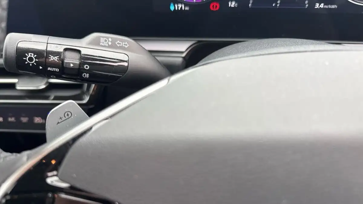 2024-kia-niro-ev-e-2-big-44