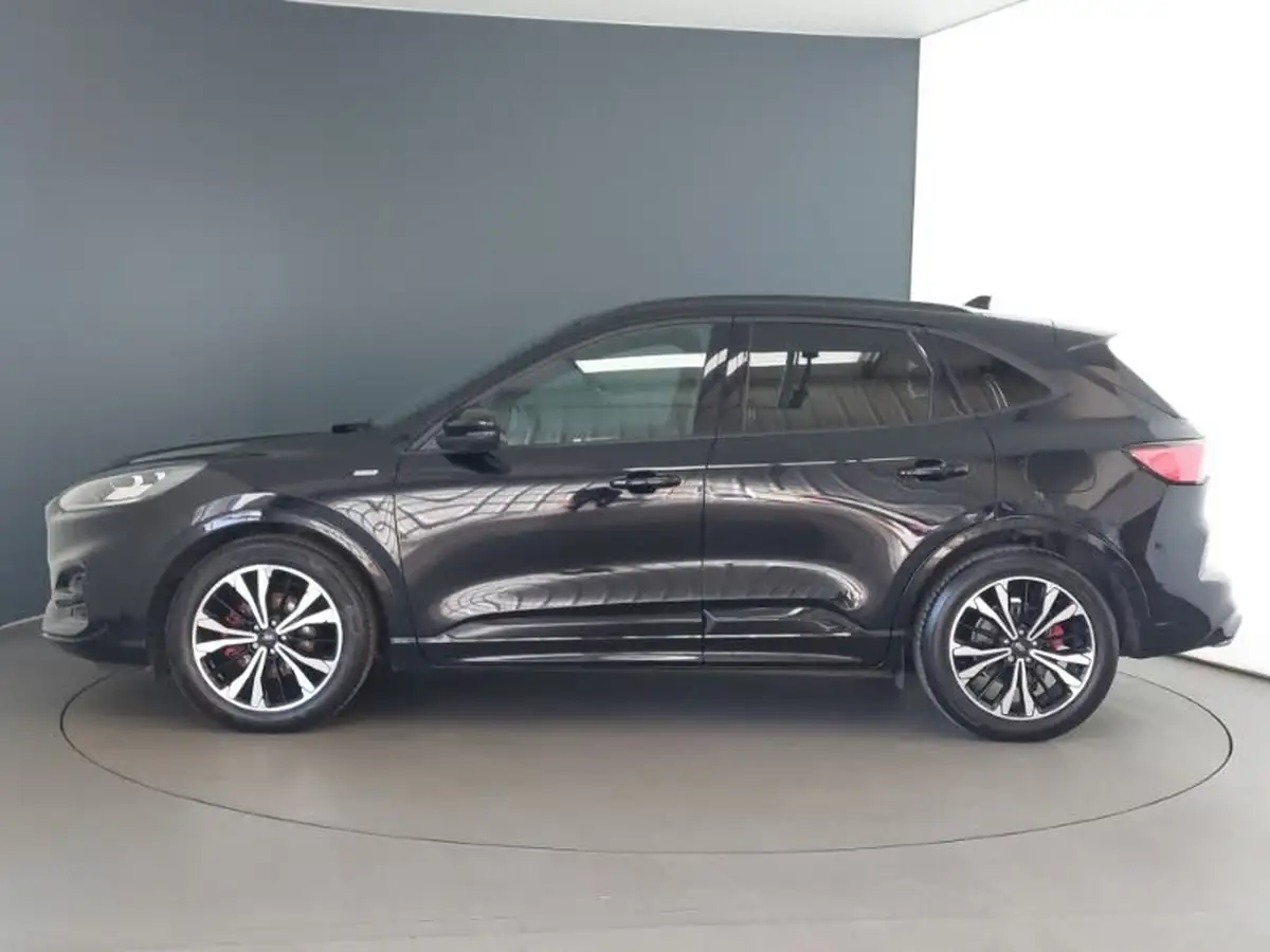 2022-ford-kuga-15-st-line-x-edition-big-3
